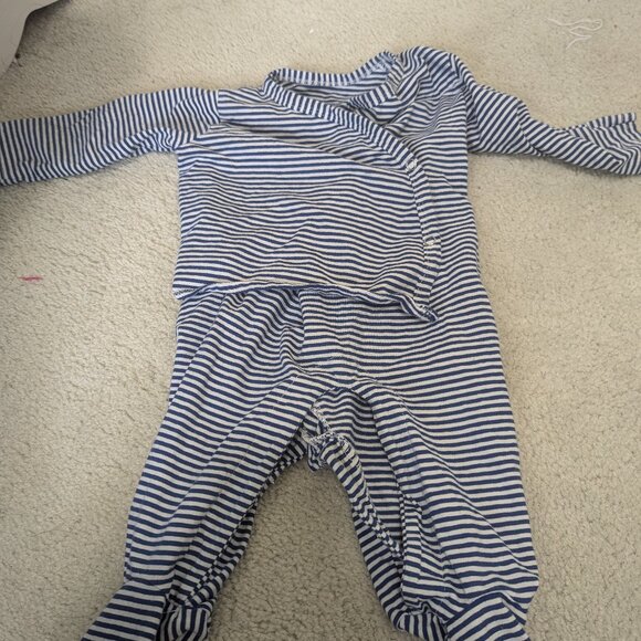 Rachel Zoe baby onesie - Picture 1 of 2